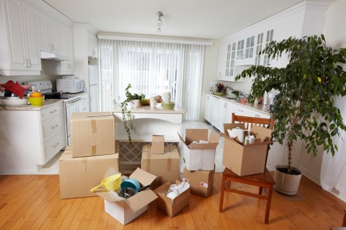 Residential and commercial moving truck service near Earls Court